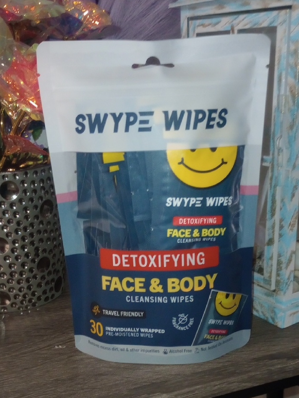 Swype Wipes Detoxifying Face & Body Individual Wrapped Cleansing Wipes
